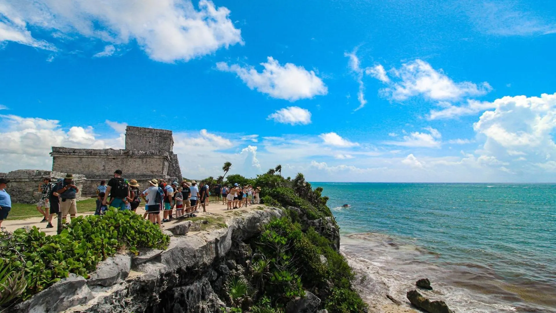 The Hibiscus House Villa Tulum