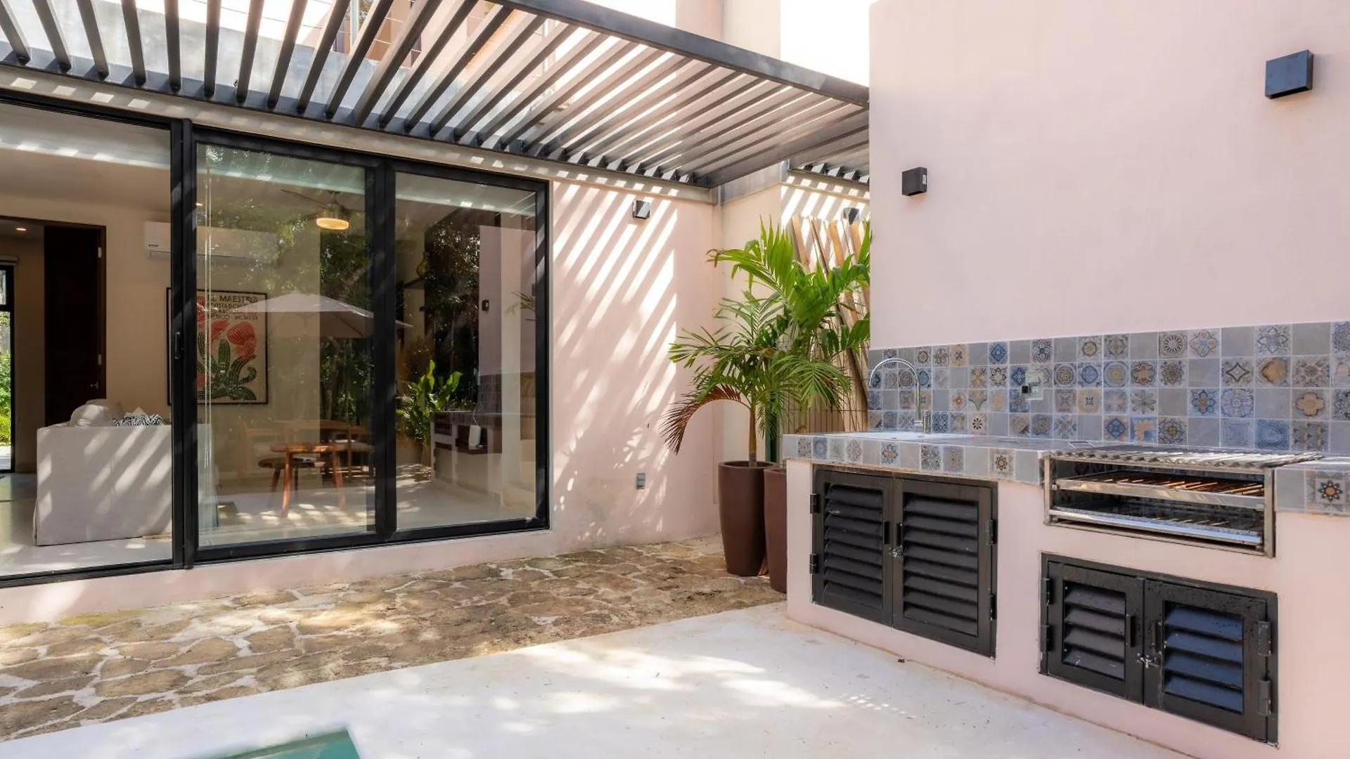 Feriehus The Hibiscus House Villa Tulum